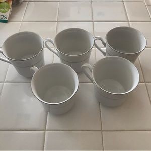Scarsdale China 5 Footed Cups
